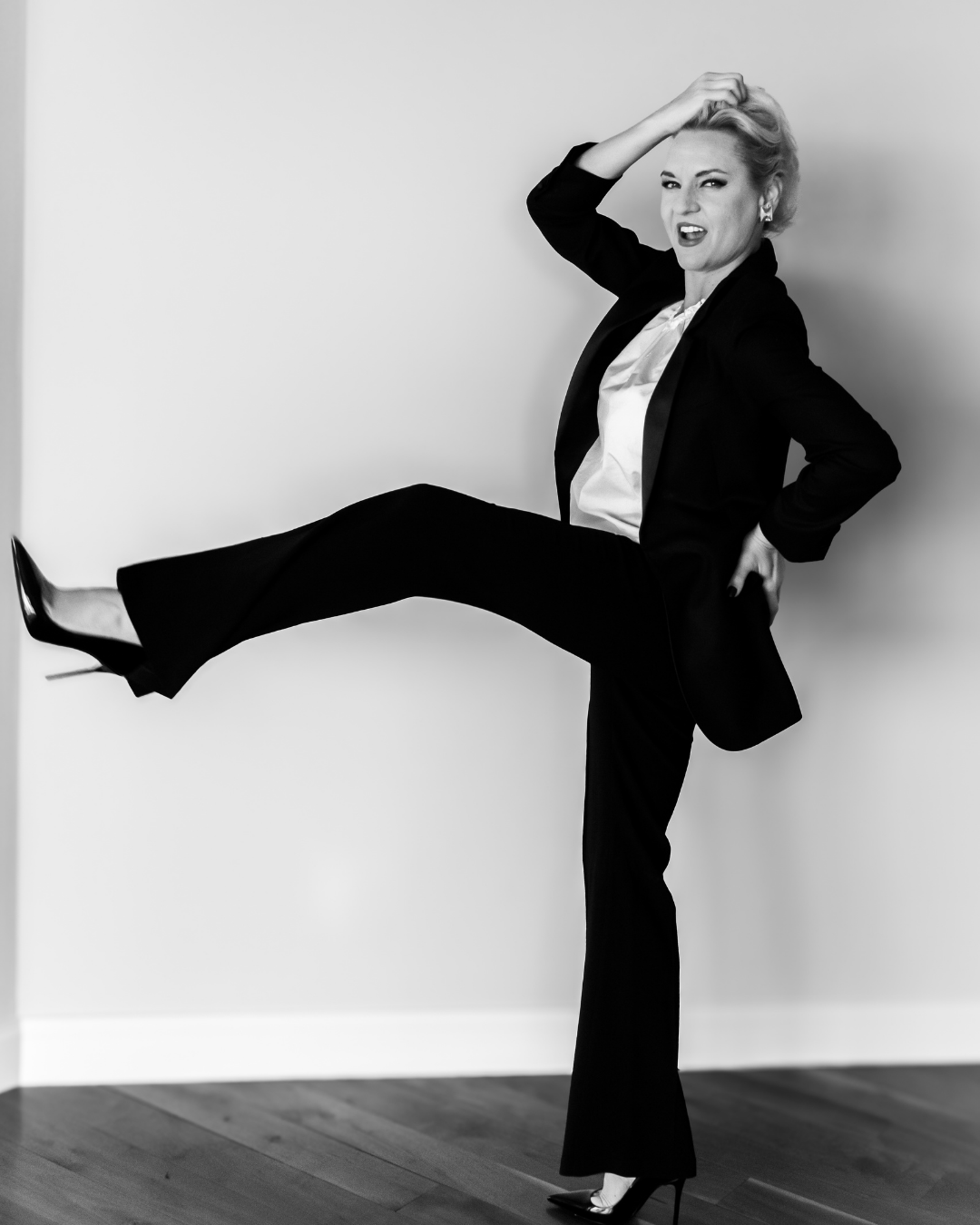 Tatiana Vaccaro in a black suit